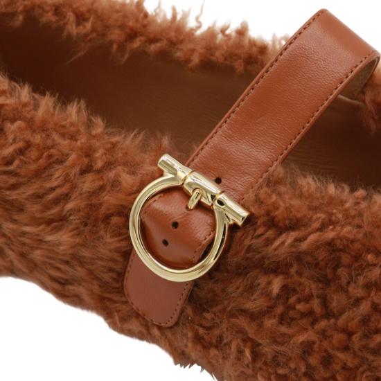 25FW 살바토레 페라가모 플랫 슈즈 78750401K586003 Red - SALVATORE FERRAGAMO