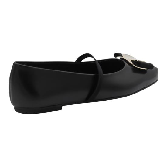 26SS 살바토레 페라가모 플랫 슈즈 76886801H345005 Black - SALVATORE FERRAGAMO