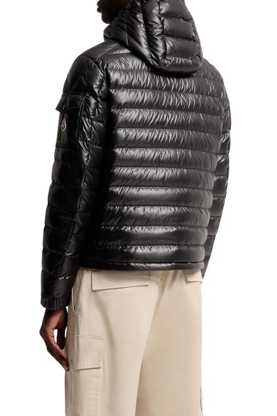 26SS 몽클레어 자켓 L10911A00102595ZJ 999 Black - MONCLER