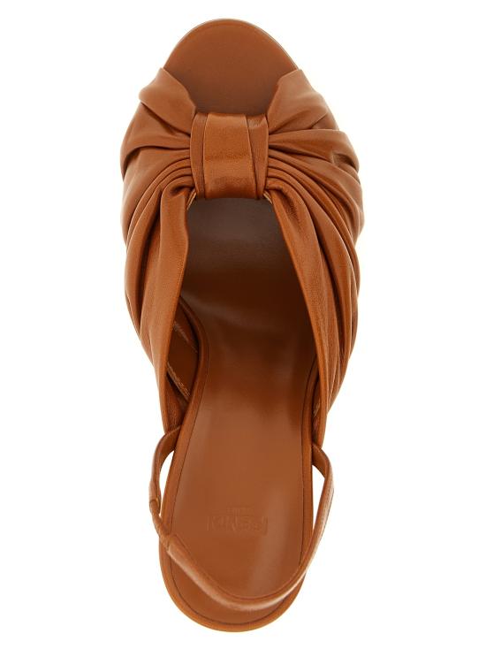 26SS 펜디 샌들 8X8880AYFAF1UG2 Brown - FENDI