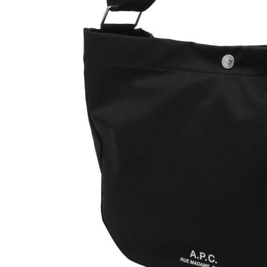 26SS 아페쎄 숄더백 PSAKR M61939 LZZ Black - A.P.C.