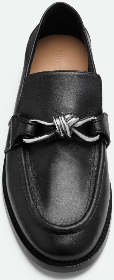 26SS 보테가베네타 로퍼 796447V5DZ0 1011 BLACKSILVER - BOTTEGA VENETA