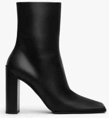 25FW 알라이아 부츠 AA3O2009I052 999 NOIR