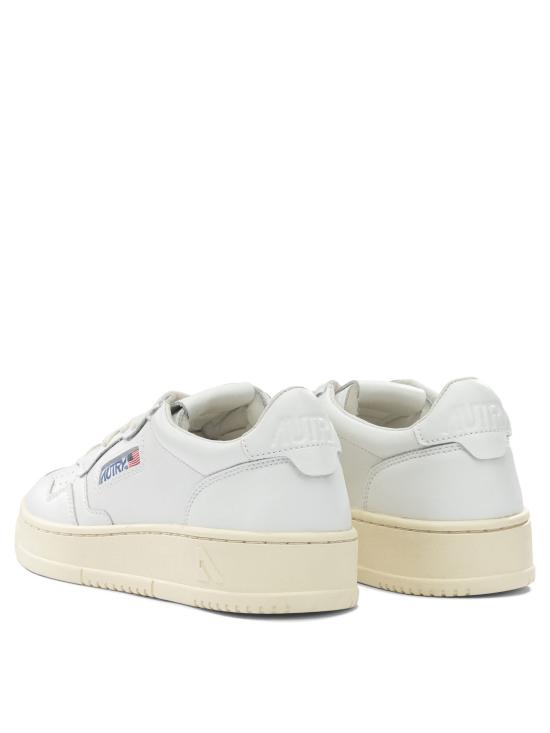 26SS 오트리 메달리스트 로우 스니커즈 AULW LL15 White - AUTRY