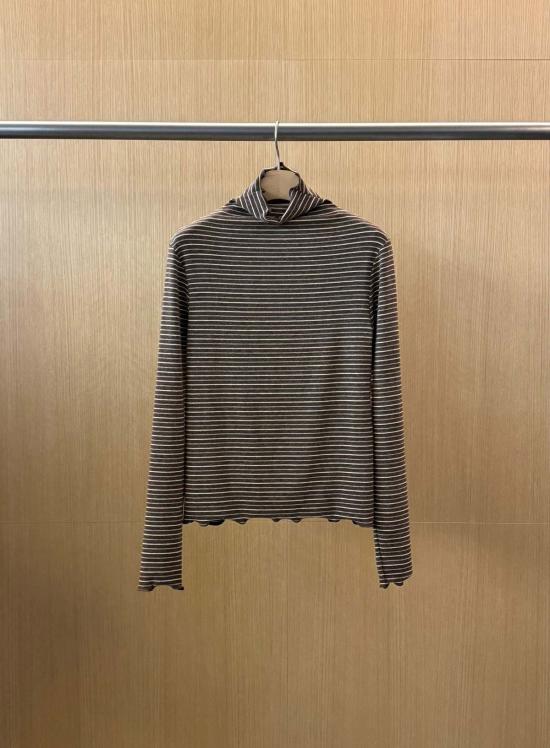  더 엔케이씨 스토어 터틀넥 NKC 스토어 캐시  탑