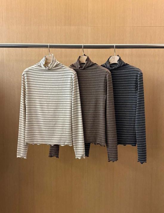  더 엔케이씨 스토어 터틀넥 NKC 스토어 캐시  탑 - The NKC Store