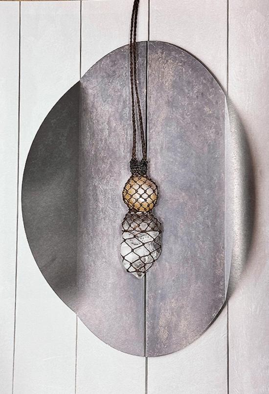  Carina Schott 목걸이/팬던트 카리나 쇼트 더블 터미네이트 쿼츠 피치 쿼츠 블랙 코드 목걸이 - OTHER BRANDS