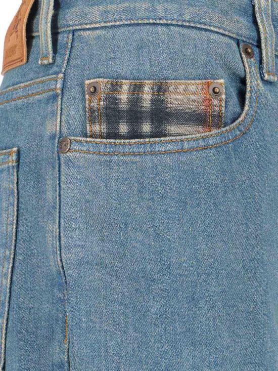 26SS 버버리 미드라이즈 스트레이트 진 8118499 Blue - BURBERRY