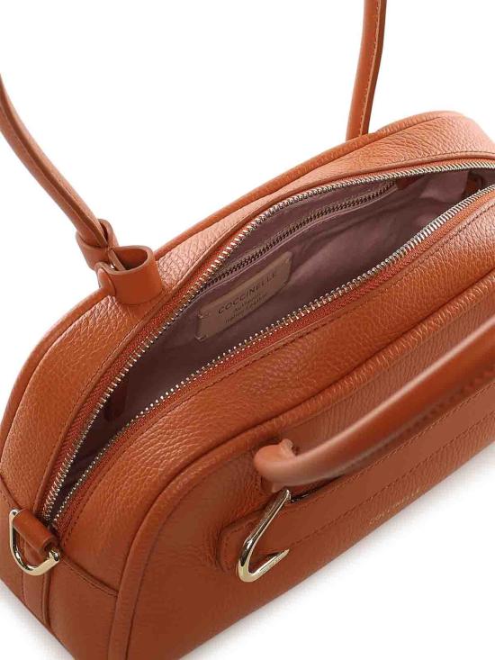 26SS 코치넬리 숄더백 E1U4A120201R41 Beige - COCCINELLE