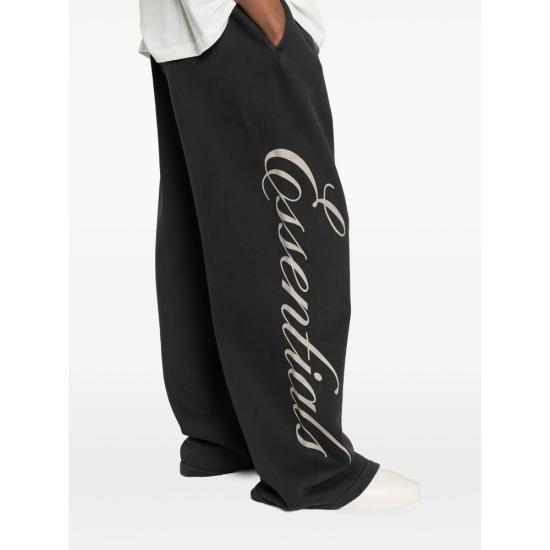 26SS 피어오브갓 트레이닝/조거 팬츠 130HO258382F VIBLK WHITE BLACK - FEAR OF GOD