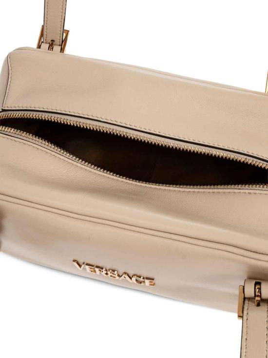 26SS 베르사체 VERSACE TAG 나파 볼링백 1A1317110157921YD7V Cream - VERSACE