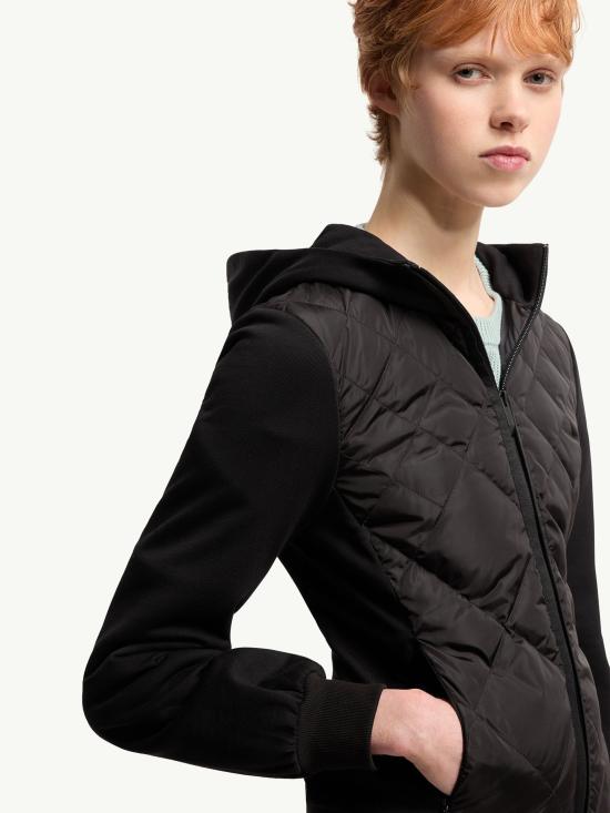 26SS 몽클레어 스웨터 L10938G0001389B02 999 Black - MONCLER