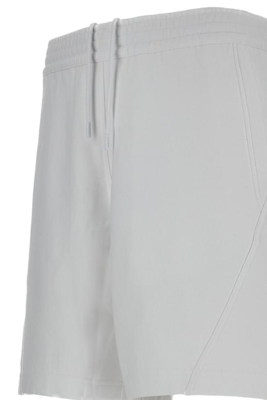 26SS 지방시 숏팬츠 BM51MG3YS1100 White - GIVENCHY