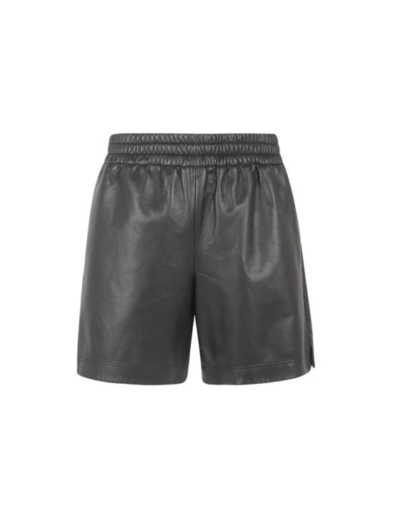 25FW 구찌 레더 버뮤다 832983XNA7N Black