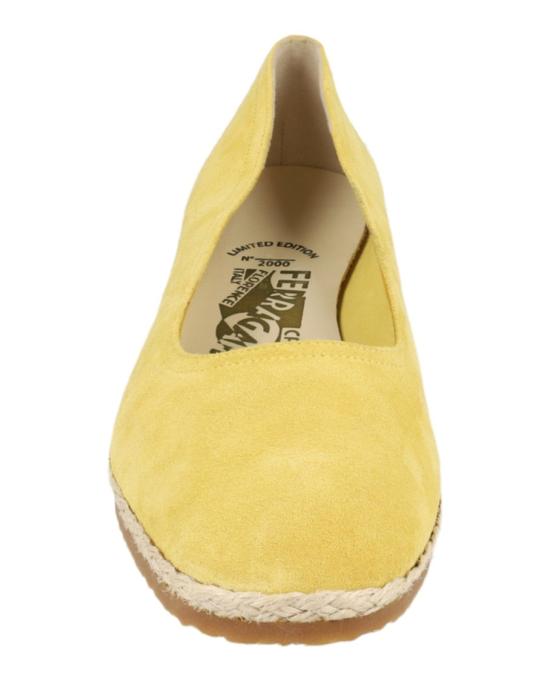  살바토레 페라가모 플랫 슈즈 01I035 611556 M 90006 7 Gold - SALVATORE FERRAGAMO