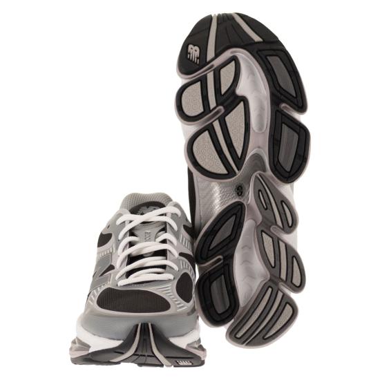 26SS 뉴발란스 스니커즈 U2000 BLACK SILVER - NEW BALANCE