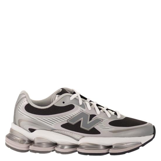 26SS 뉴발란스 스니커즈 U2000 BLACK SILVER