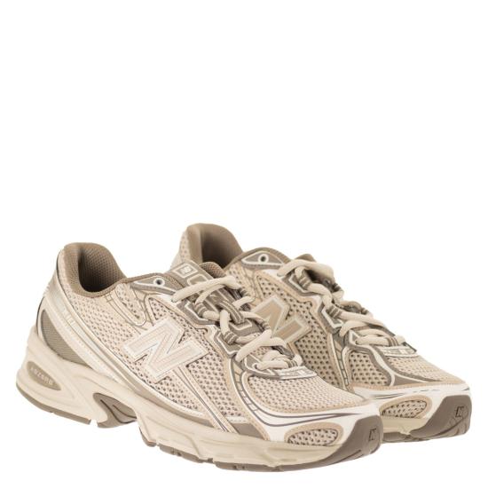 26SS 뉴발란스 740 스니커즈 U740 BEIGE - NEW BALANCE