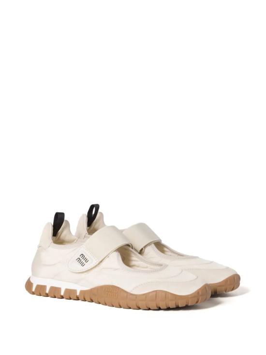 26SS 미우미우 플랫 슈즈 5F416EF005 D7C F0304 AVORIO - MIU MIU