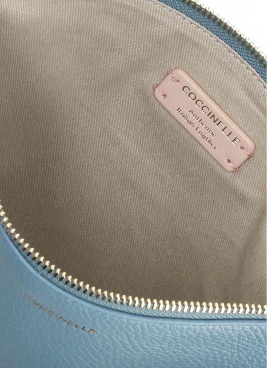 25FW 코치넬리 클러치/파우치 E5MMA55F401 BEST CROSSBODYB89 Light Blue - COCCINELLE