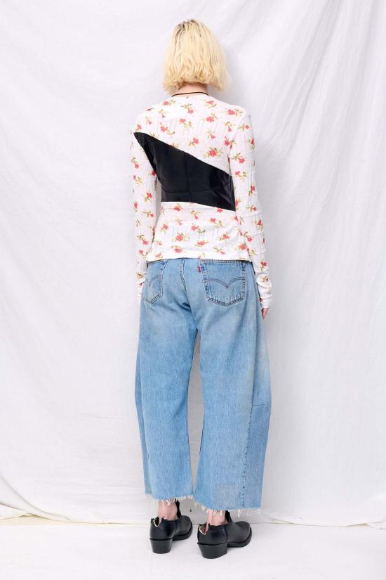  지모 블라우스 화이트 플로럴 저지 노츠 핀턱 탑 - ZIMO