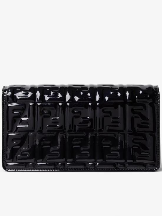 26SS 펜디 바게트 체인 지갑 8M0498AW5O F0KUR BLACK - FENDI