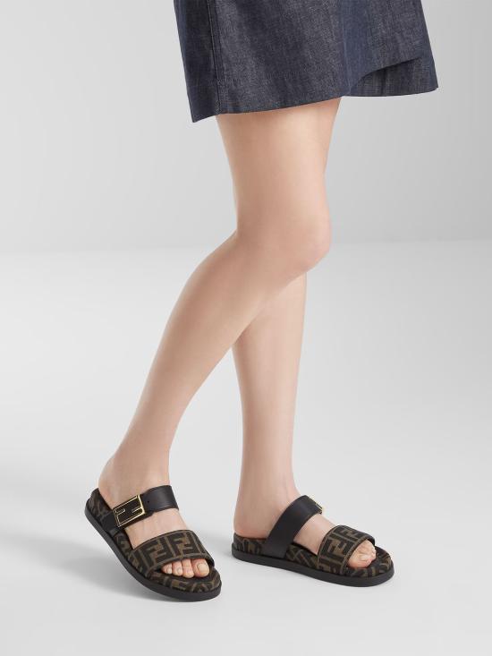 26SS 펜디 샌들 8X8710AEGV F0R7R TABACONERO - FENDI