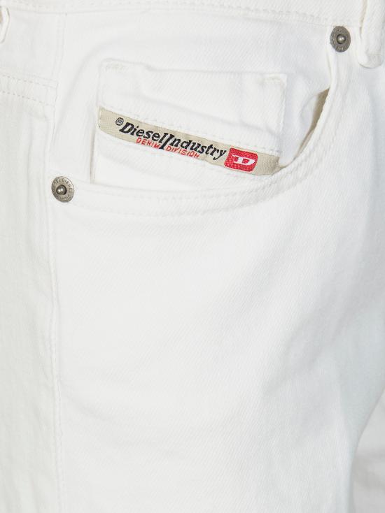 26SS 디젤 데님 팬츠 A0362409N92 100 BIANCO - DIESEL