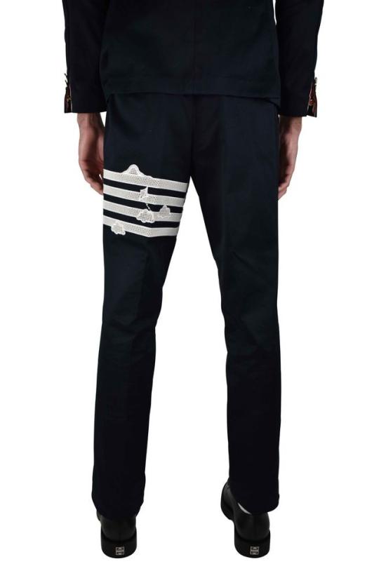  톰브라운 의류 자수 장식이 있는 네이비 블루 맞춤 정장 - THOM BROWNE