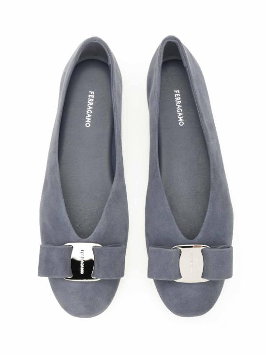 25FW 살바토레 페라가모 플랫 슈즈 01K5777854761C004 Grey - SALVATORE FERRAGAMO