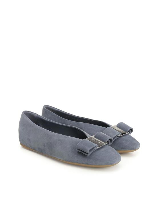 25FW 살바토레 페라가모 플랫 슈즈 01K5777854761C004 Grey - SALVATORE FERRAGAMO
