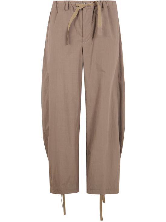 26SS 사카이 스트레이트 팬츠 26 03923M 550 TAUPE - SACAI