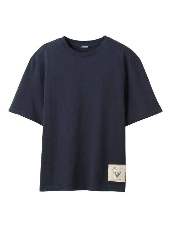 26SS 자크뮈스 반팔 티셔츠 26ETSM00624AJ00045 3EO ROSEMARY LABEL DARK NAVY - JACQUEMUS