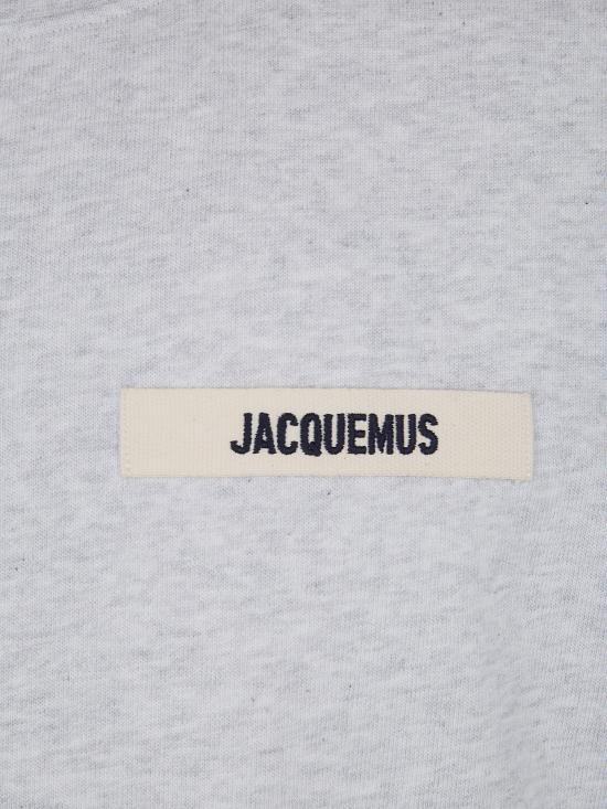 26SS 자크뮈스 반팔 티셔츠 25HTSM00133AJ00226 098 950 GREY - JACQUEMUS