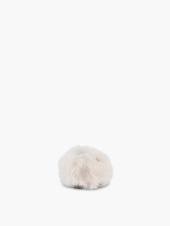 25FW 모스키노 플랫 슈즈 MA11300G0N100 White - MOSCHINO