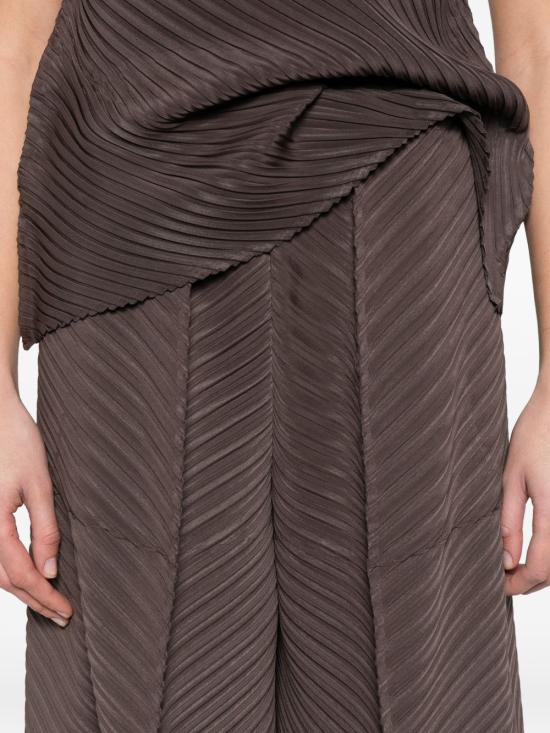 26SS 이세이 미야케 스트레이트 팬츠 IM66FF670 45 Brown - ISSEY MIYAKE