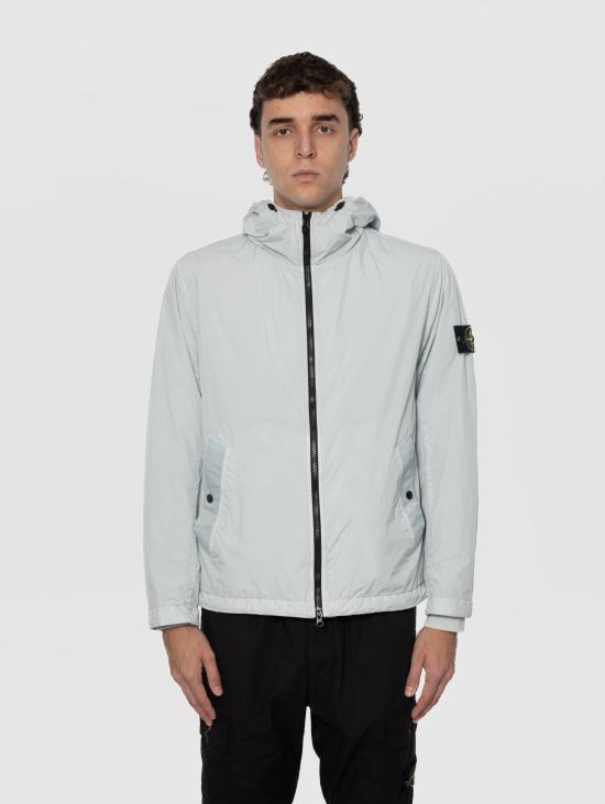 26SS 스톤 아일랜드 크링클 랩스 NY 윈드 레지스턴스 안티 드롭 후드 자켓 L1S154100001S0A23V0041 SKY BLUE DOM