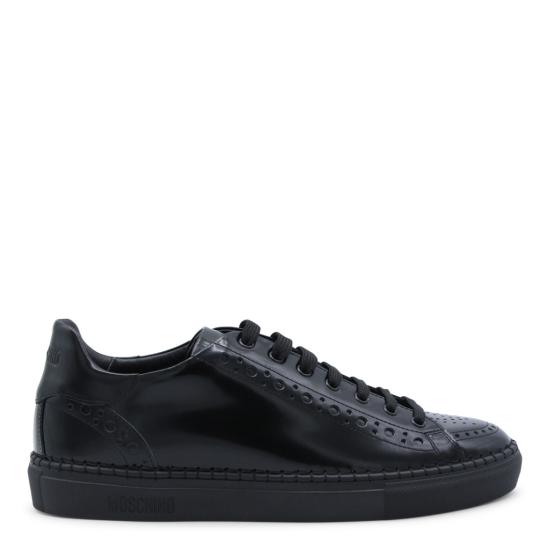26SS 모스키노 스니커즈 MB15312G0OGB0000 Black