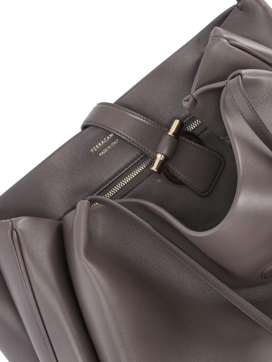 26SS 살바토레 페라가모 토트백 785175011 Grey - SALVATORE FERRAGAMO