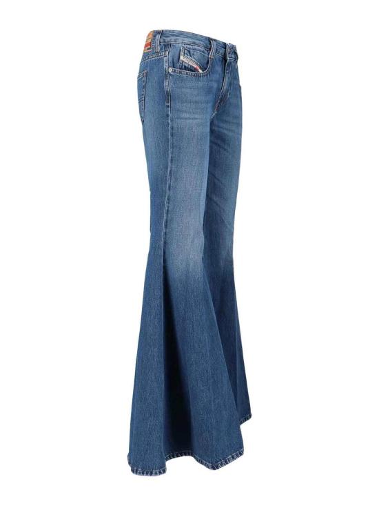 26FW 디젤 플레어 팬츠 A1788709M5601 Blue - DIESEL