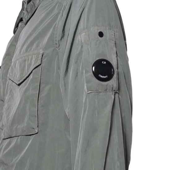 26SS 씨피 컴퍼니 크롬-R 지퍼 렌즈 오버셔츠 20CMOS710A005904G 668 Green - C.P. COMPANY
