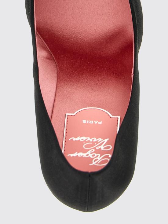 26SS 로저비비에 힐/펌프스 RVW40144010RS0 B999 Black - ROGER VIVIER