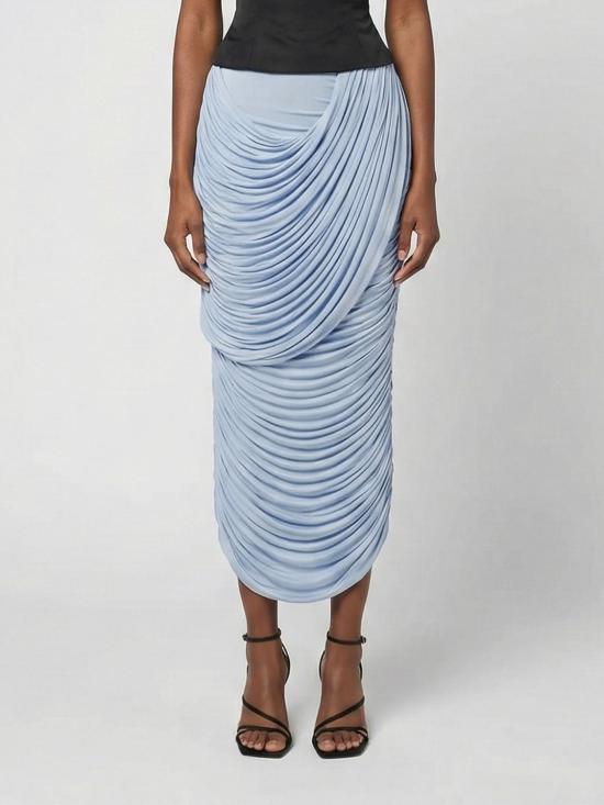 26SS 마그다뷰트림 롱 스커트 335426 LIGHTBLUE Gnawed Blue