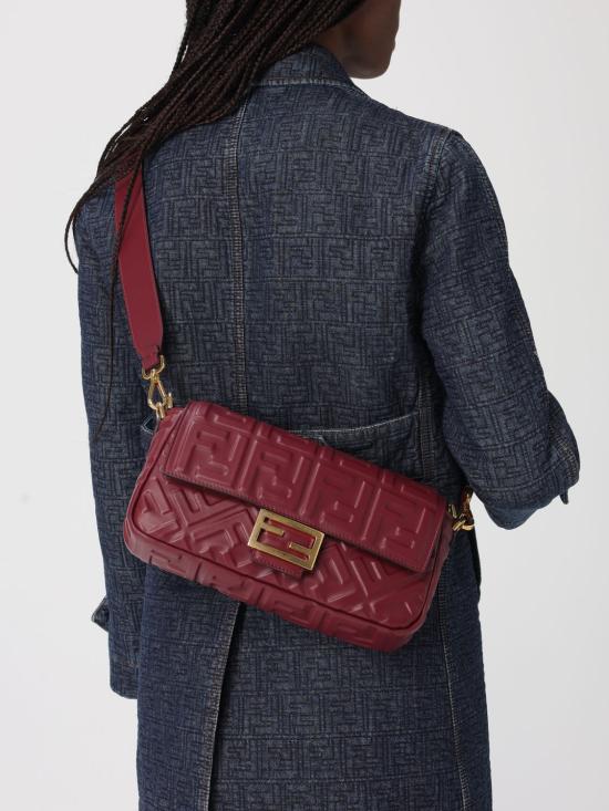 26SS 펜디 바게트백 8BR600AT57 F1CGF Burgundy - FENDI