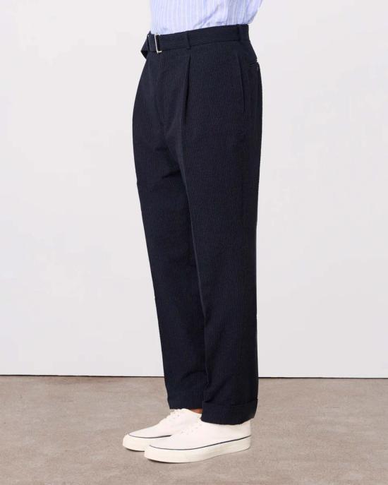  오피신 제네랄 스트레이트 팬츠 휴고 이탈리아 스트라이프 시어서커 팬츠 네이비 잉크 화이트 - OFFICINE GENERALE