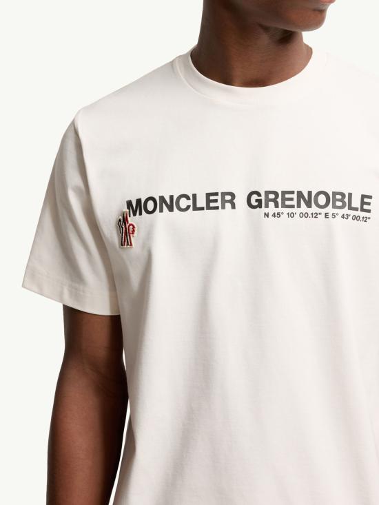 26SS 몽클레어 반팔 티셔츠 L10978C0001789AW1 041 White - MONCLER