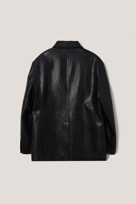  던스트 수트 자켓 3버튼 비건 가죽 블레이저 블랙 - DUNST