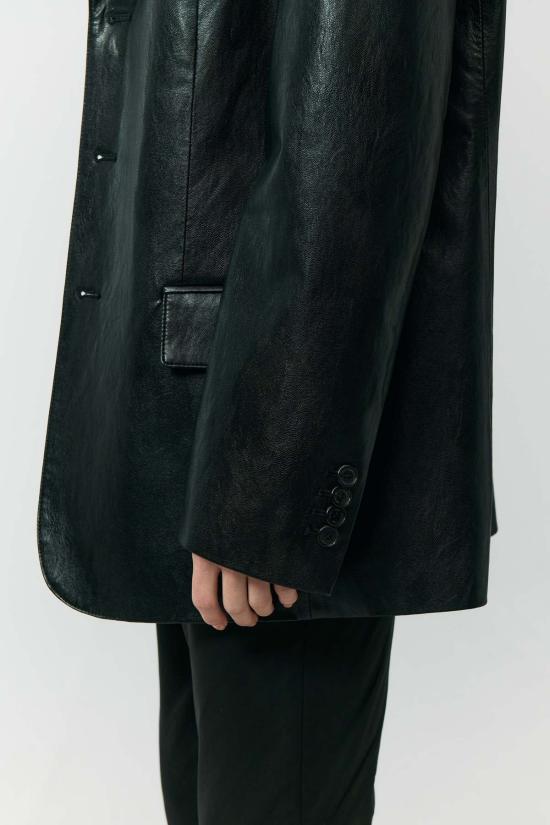  던스트 수트 자켓 3버튼 비건 가죽 블레이저 블랙 - DUNST