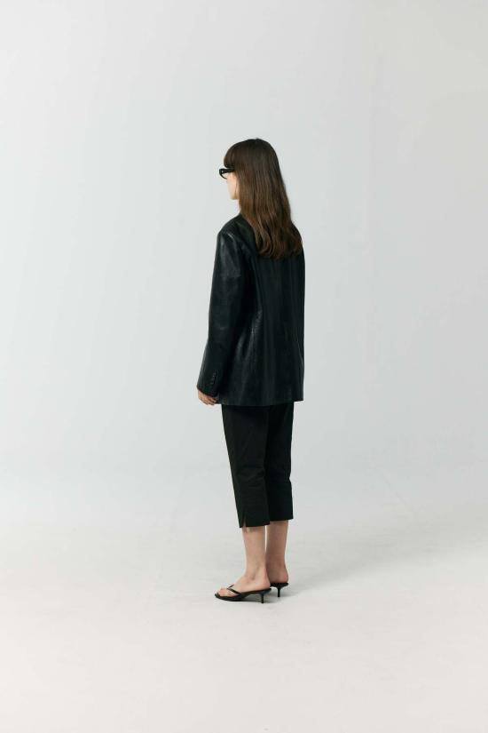  던스트 수트 자켓 3버튼 비건 가죽 블레이저 블랙 - DUNST