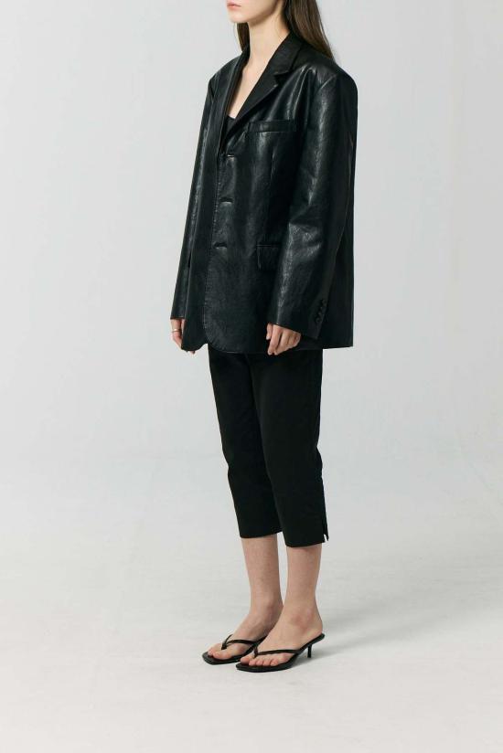  던스트 수트 자켓 3버튼 비건 가죽 블레이저 블랙 - DUNST